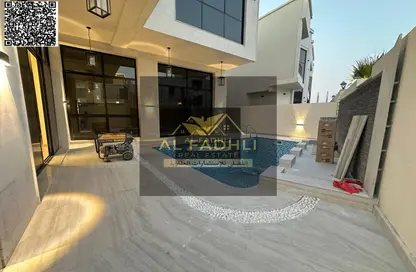 Villa - 5 Bedrooms - 7 Bathrooms for sale in Al Yasmeen 1 - Al Yasmeen - Ajman