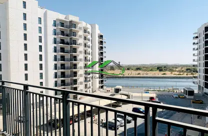 Apartment - 3 Bedrooms - 3 Bathrooms for sale in Waters Edge - Yas Island - Abu Dhabi