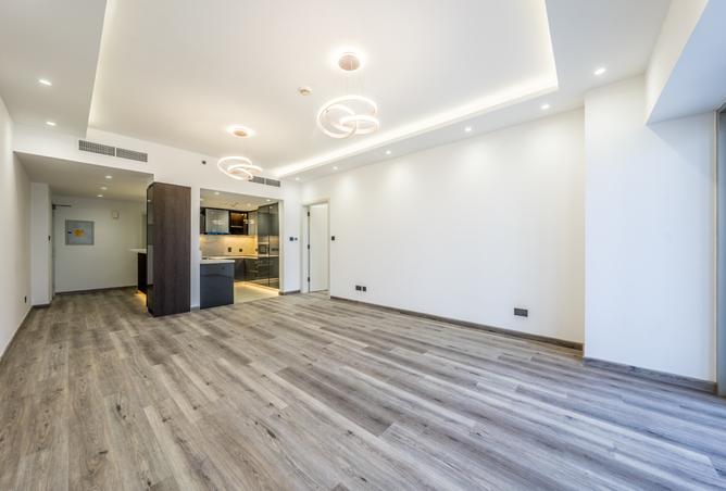 15867000 - Property Image 2