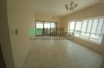 شقة - 2 غرف نوم - 3 حمامات للايجار في التعاون 1 - أبراج التعاون - الخان - الشارقة