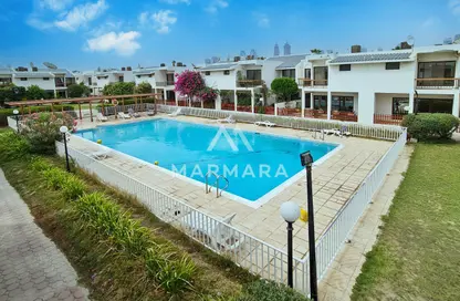 Villa - 3 Bedrooms - 3 Bathrooms for rent in Jumeirah 2 Villas - Jumeirah 2 - Jumeirah - Dubai