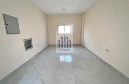Apartment - 1 Bedroom - 1 Bathroom for rent in Muwailih Building - Muwaileh - Sharjah
