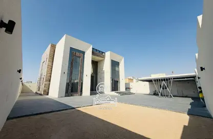 فيلا - 4 غرف نوم - 6 حمامات للايجار في مدينة الرياض - أبوظبي