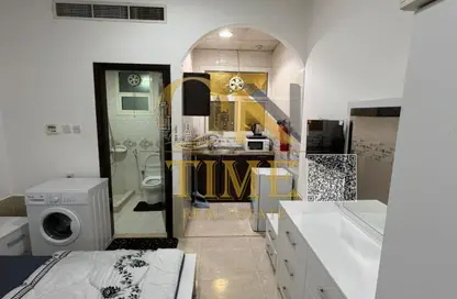 Apartment - Studio - 1 Bathroom for rent in Al Jurf 3 - Al Jurf - Ajman Downtown - Ajman