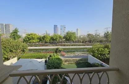 فيلا - 2 غرف نوم - 3 حمامات للايجار في الينابيع 8 - الينابيع - دبي