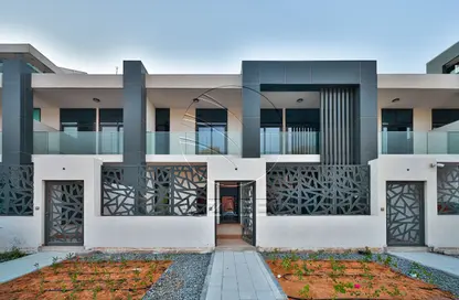 Townhouse - 3 Bedrooms - 3 Bathrooms for rent in The Gate - Masdar City - Abu Dhabi