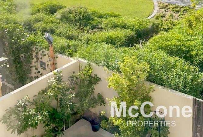 Single Row | Park Facing | 12 Cheques Option