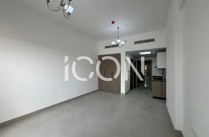 Apartment - Studio - 1 Bathroom for rent in Al Warsan 4 - Al Warsan - Dubai
