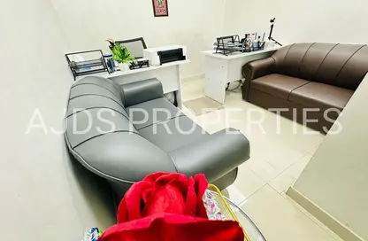 مكتب - استوديو - 1 حمام للايجار في بناية الرستماني - بورسعيد - ديرة - دبي