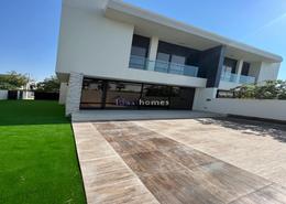 Townhouse - 3 bedrooms - 4 bathrooms for sale in Whitefield 1 - Whitefield - DAMAC Hills - Dubai