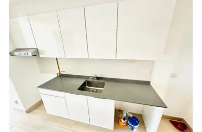 Apartment - Studio - 1 Bathroom for sale in Bloom Towers C - Bloom Towers - Jumeirah Village Circle - Dubai