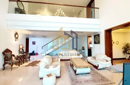 Penthouse - 4 Bedrooms - 5 Bathrooms for rent in Marina Residences 1 - Marina Residences - Palm Jumeirah - Dubai