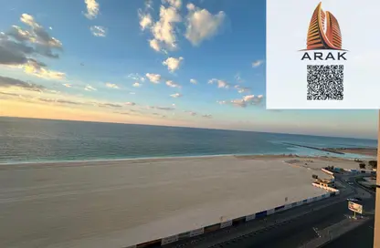 Apartment - 2 Bedrooms - 3 Bathrooms for sale in Ajman Corniche Residences - Ajman Corniche Road - Ajman