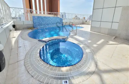 شقة - 2 غرف نوم - 2 حمامات للايجار في مبنى ميترو - البرشاء 1 - البرشاء - دبي