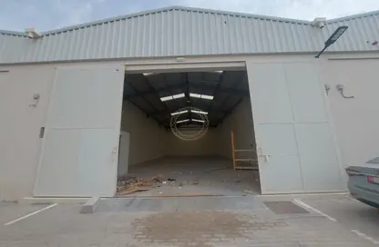 Warehouse - Studio - 1 Bathroom for rent in Wadi AL AIN 1 - Al Noud - Al Ain
