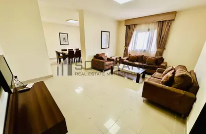 Apartment - 3 Bedrooms - 3 Bathrooms for rent in Al Kali Building - Tourist Club Area - Abu Dhabi