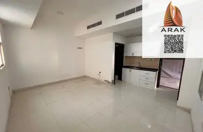 Apartment - Studio - 1 Bathroom for rent in Liwara 1 - Ajman