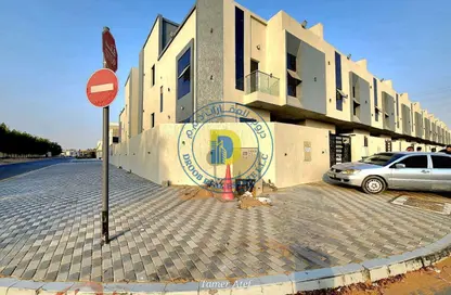 Townhouse - 4 Bedrooms - 6 Bathrooms for sale in Al Amira Village - Al Yasmeen - Ajman