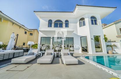 Villa - 5 Bedrooms - 6 Bathrooms for sale in Garden Homes Frond L - Garden Homes - Palm Jumeirah - Dubai