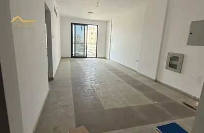 Apartment - 1 Bedroom - 2 Bathrooms for rent in Muweileh Community - Muwaileh Commercial - Sharjah