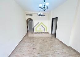 Empty Room image for: Apartment - 2 bedrooms - 3 bathrooms for rent in Muwaileh 29 Building - Muwaileh - Sharjah, Image 1
