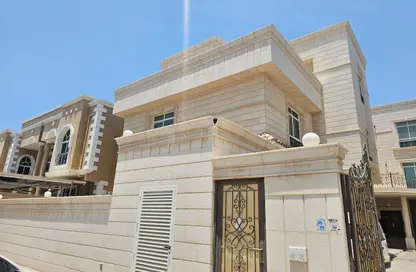 Villa - 5 Bedrooms - 5 Bathrooms for rent in Al Mushrif - Abu Dhabi