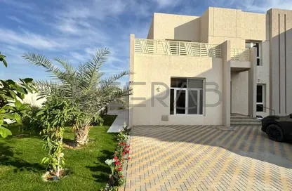 Villa - 4 Bedrooms - 5 Bathrooms for rent in Madinat Hind 3 - Dubai Land - Dubai