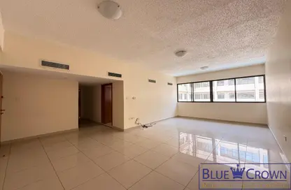 Apartment - 2 Bedrooms - 2 Bathrooms for rent in Golden Sands 1 - Mankhool - Bur Dubai - Dubai