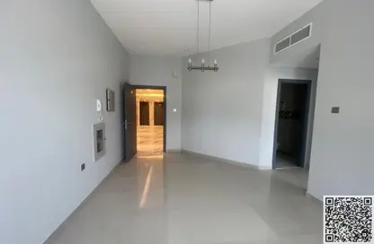 Apartment - 1 Bedroom - 2 Bathrooms for rent in Al Rashidiya Towers - Al Rashidiya - Ajman Downtown - Ajman