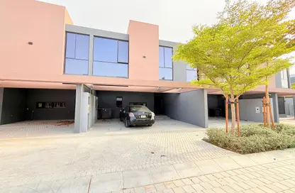 Townhouse - 4 Bedrooms - 5 Bathrooms for rent in Robinia - Masaar - Tilal City - Sharjah