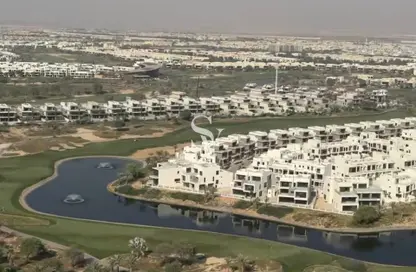 Apartment - 2 Bedrooms - 2 Bathrooms for rent in Golf Gate - DAMAC Hills - Dubai