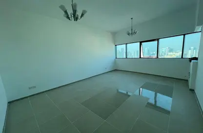 شقة - غرفة نوم - 2 حمامات للايجار في الممزر - الممزر - الشارقة - الشارقة