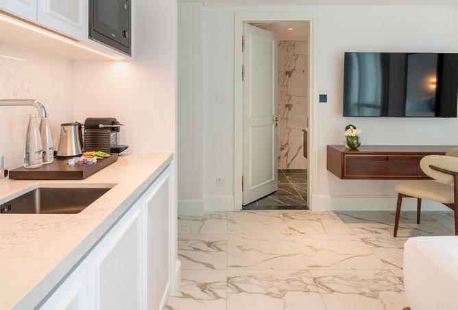 15774000 - Property Image 2