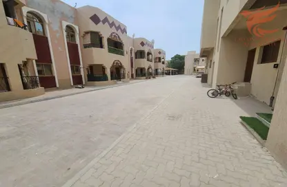 Duplex - 4 Bedrooms - 4 Bathrooms for rent in Al Mairid - Ras Al Khaimah