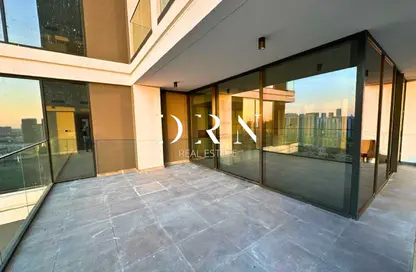 Apartment - 2 Bedrooms - 3 Bathrooms for sale in Catch Residences By IGO - Jumeirah Village Circle - Dubai