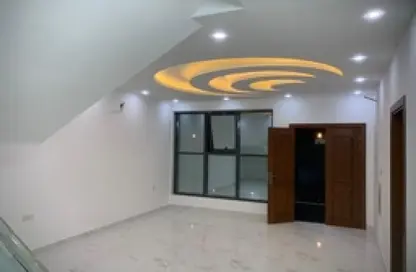 Villa - 3 Bedrooms - 4 Bathrooms for sale in Al Hooshi Villas - Hoshi - Al Badie - Sharjah