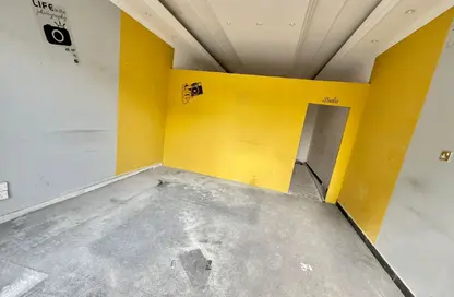 Shop - Studio - 1 Bathroom for rent in Falcon Tower 1 - Falcon Towers - Ajman Downtown - Ajman
