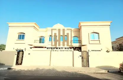 Villa - 4 Bedrooms - 5 Bathrooms for rent in Sharqan - Al Heerah - Sharjah