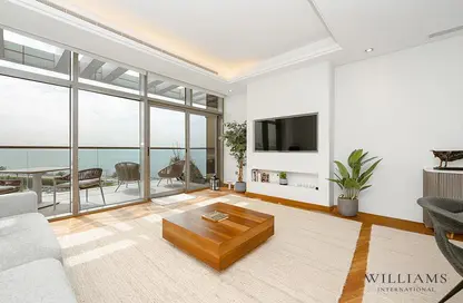 Apartment - 2 Bedrooms - 3 Bathrooms for sale in The 8 - The Crescent - Palm Jumeirah - Dubai
