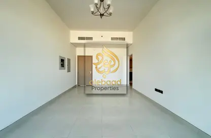 شقة - غرفة نوم - 2 حمامات للايجار في ليوان - دبي لاند - دبي