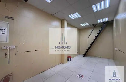Shop - Studio for rent in Al Nakheel Building - Naif - Deira - Dubai