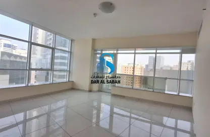 Apartment - 1 Bedroom - 2 Bathrooms for rent in New Al Taawun Road - Al Taawun - Sharjah