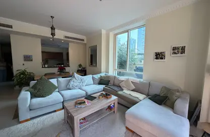 Apartment - 2 Bedrooms - 2 Bathrooms for sale in Al Yass Tower - Emaar 6 Towers - Dubai Marina - Dubai