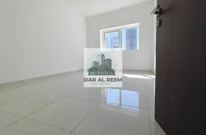 شقة - غرفة نوم - 1 حمام للايجار في شارع التعاون الجديد - التعاون - الشارقة