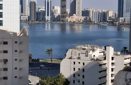 شقة - غرفة نوم - 2 حمامات للايجار في بناية الخان 9 - الخان - الشارقة شقة - غرفة نوم - 2 حمامات للايجار في بناية الخان 9 - الخان - الشارقة