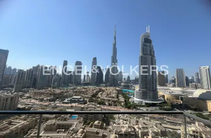 شقة - 2 غرف نوم - 2 حمامات للايجار في برج رويال - دبي وسط المدينة - دبي