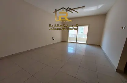 Empty Room image for: Apartment - 2 Bedrooms - 2 Bathrooms for rent in Geepas Building 3 - Al Rashidiya 2 - Al Rashidiya - Ajman, Image 1
