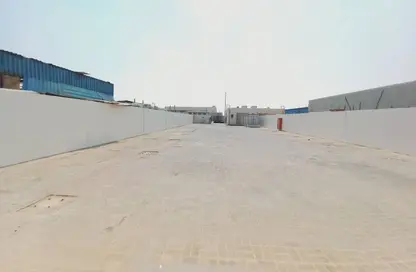 Land - Studio for rent in Al Sajaa Industrial - Al Sajaa - Sharjah Land - Studio for rent in Al Sajaa Industrial - Al Sajaa - Sharjah