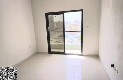 عمارة بالكامل - 8 غرف نوم - 8 حمامات للبيع في النعيمية - النعيمية - عجمان