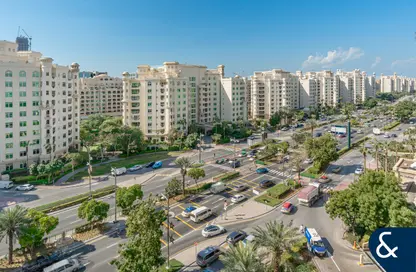 Apartment - 3 Bedrooms - 3 Bathrooms for sale in Al Dabas - Shoreline Apartments - Palm Jumeirah - Dubai Apartment - 3 Bedrooms - 3 Bathrooms for sale in Al Dabas - Shoreline Apartments - Palm Jumeirah - Dubai